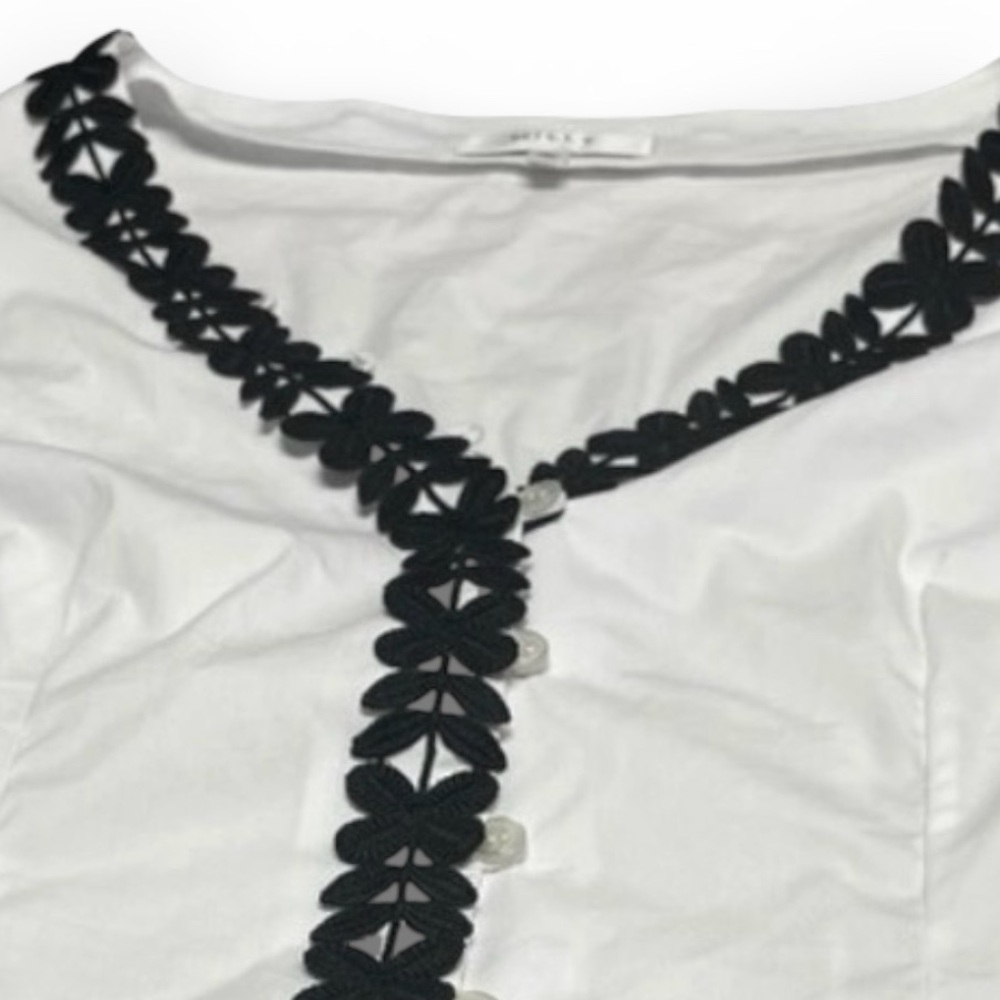 Milly Size 6 White Black Appliqué Trim V-Neck Button Blouse - Picture 5 of 7